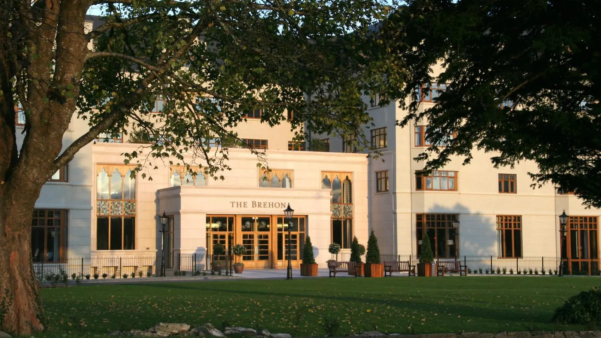The Brehon Hotel & Spa Killarney 4*,  Ireland